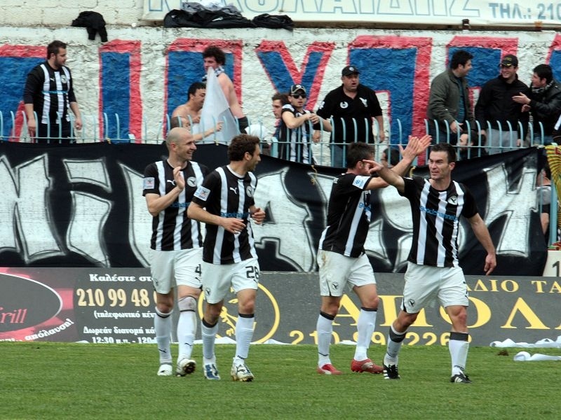 Φουλ για play off η Δόξα!