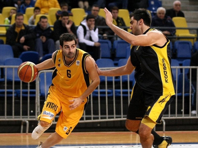 «Αιώνιοι» και παραμονή!
