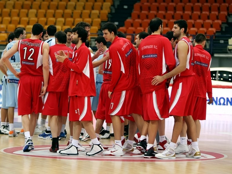 Ψάχνονται (;) για παίκτη στο λιμάνι