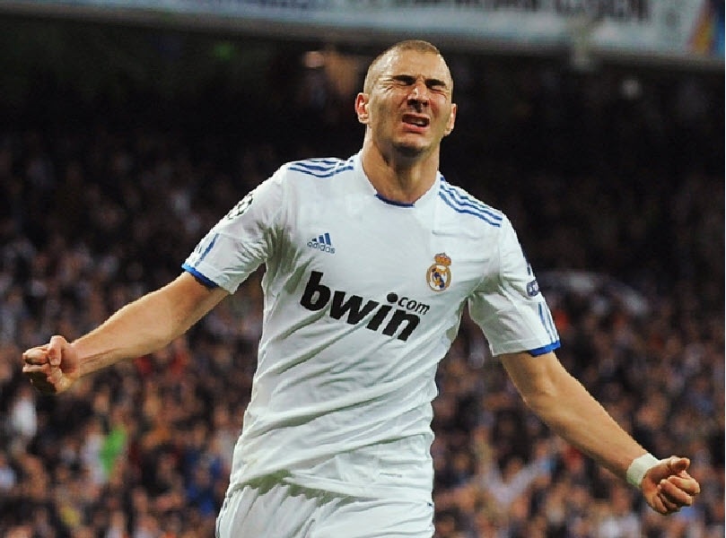 Φιλικά στην Κίνα