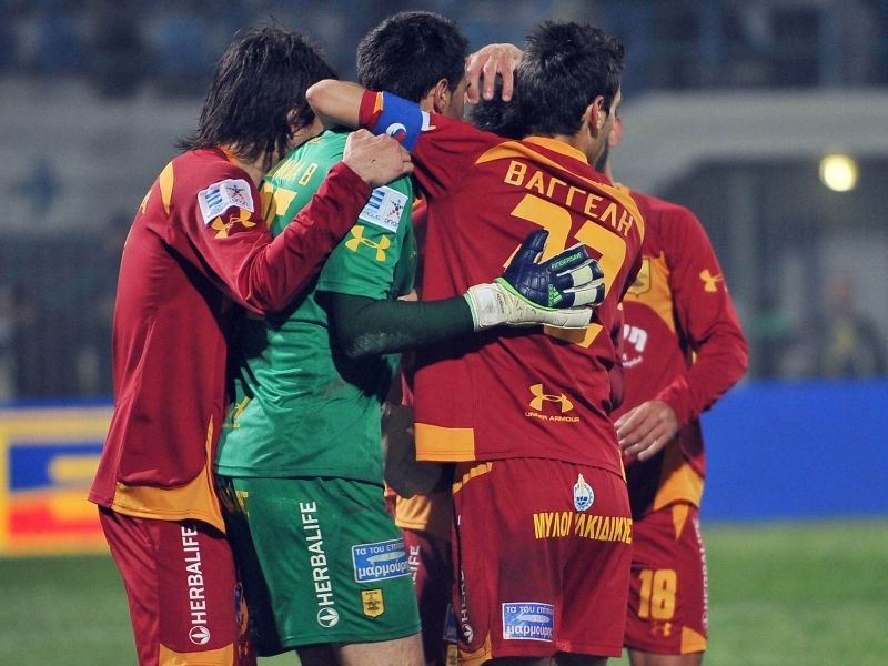 Επιστροφή και φιλικό