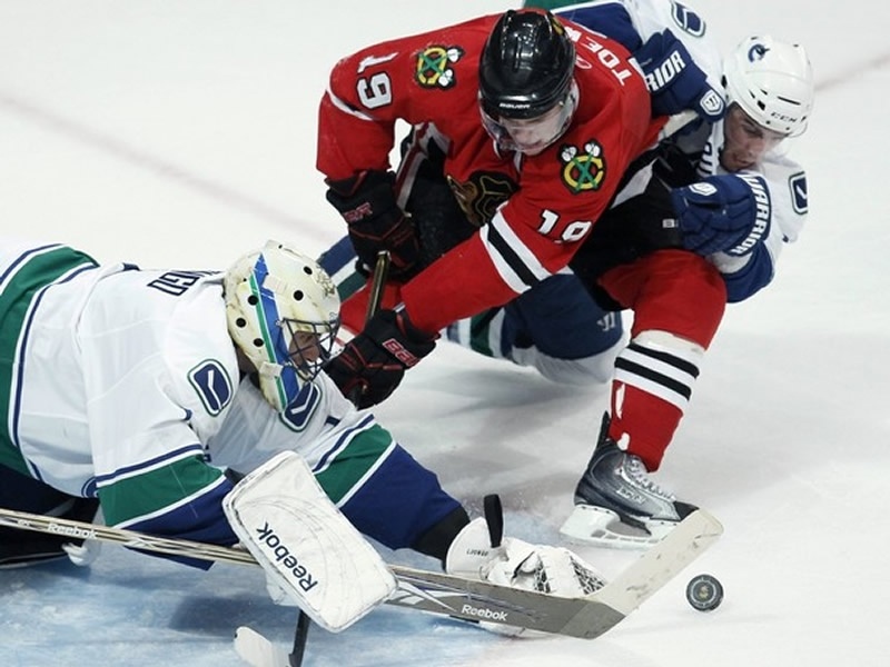 Είναι ακόμα εδώ