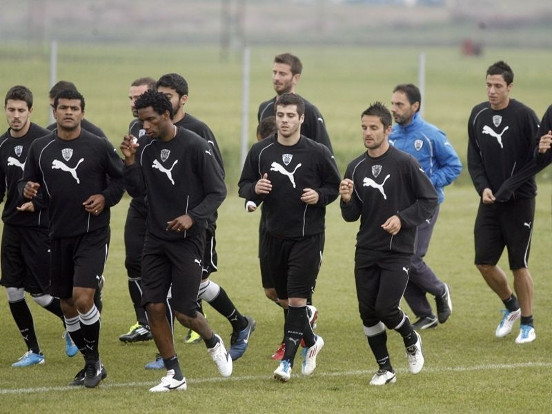 Τους... έτρεξε ο Χάβος