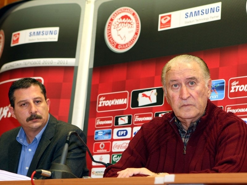 Διάψευση για παραιτήσεις