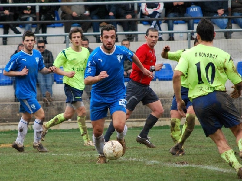 Παραίτηση Κώνστα