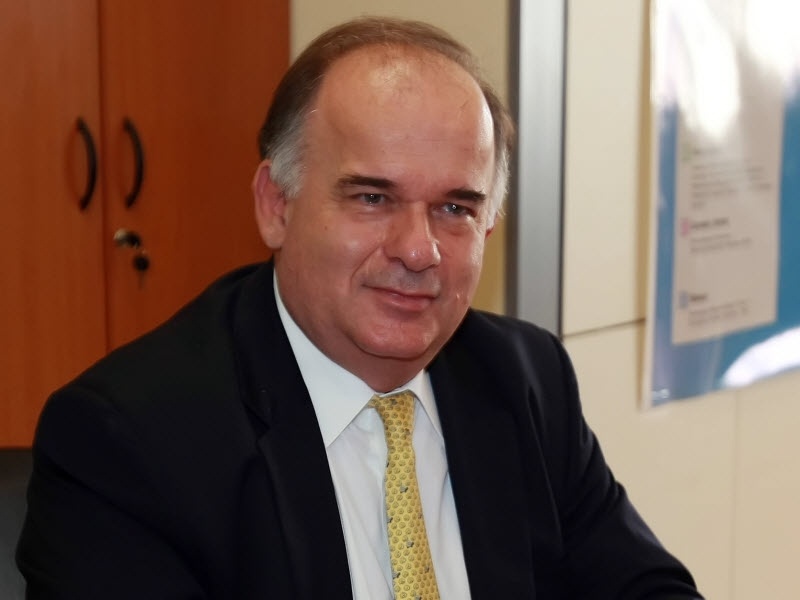 «Supporters» και λαϊκή βάση