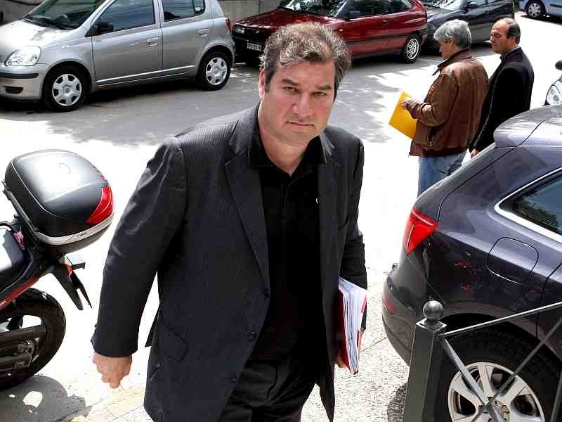 Εν αναμονή αποφάσεων