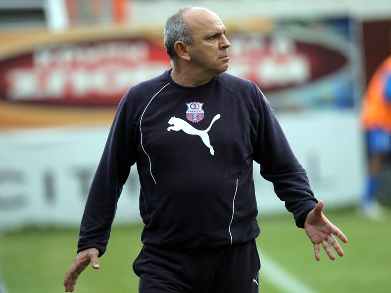 Βαζάκας: «Να γεμίσουν το γήπεδο»