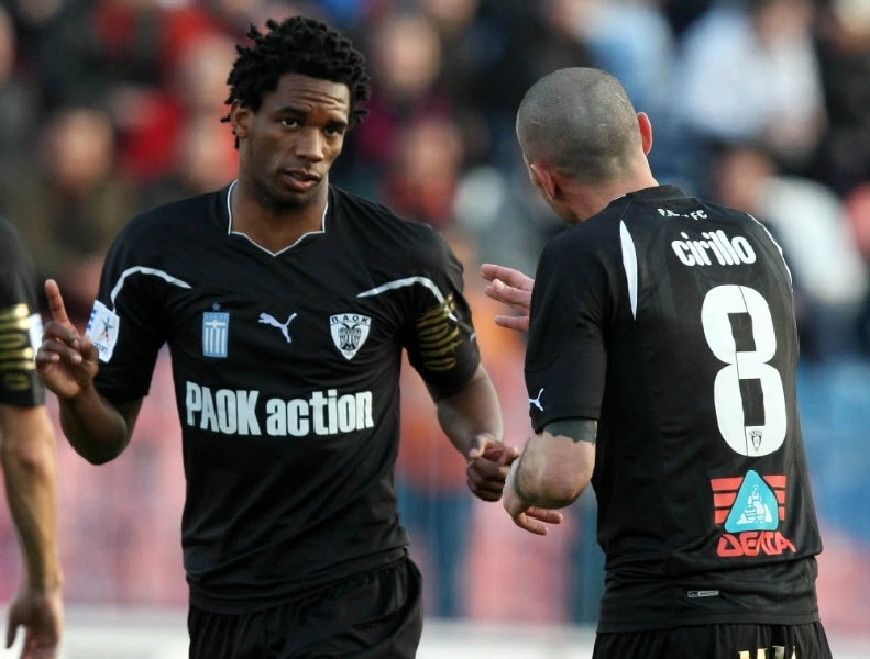 «Προστατεύστε την ομάδα μας»