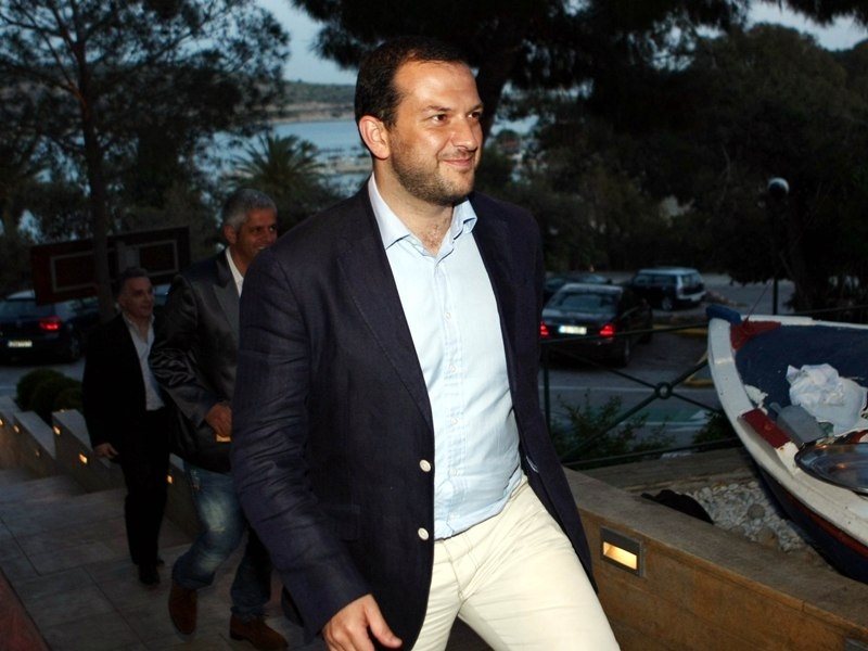 Παράταση στις αποκαλύψεις
