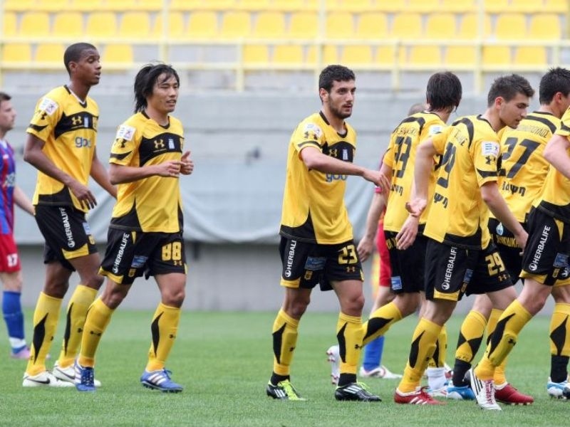 Δυνατά φιλικά