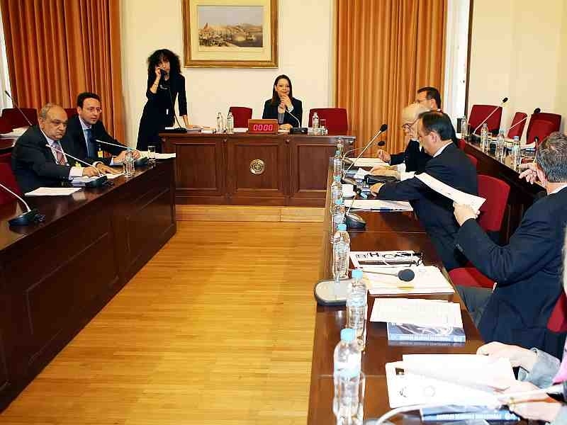 «Δε δεχόμαστε απειλές»