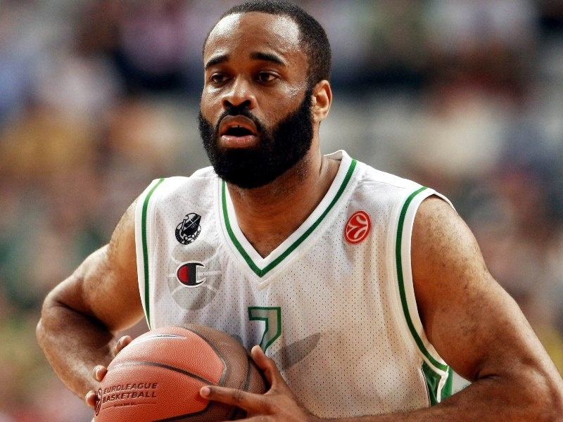 Στα ημιτελικά Μπενετόν, Σιένα