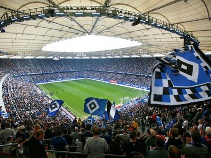 Πενήντα χιλιάδες οπαδοί!