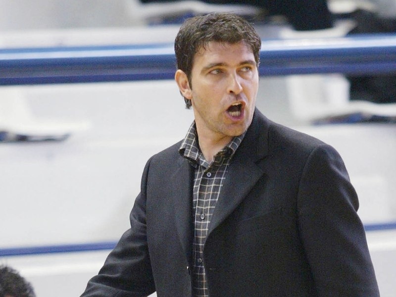 Προς παραμονή ο Μακράκης