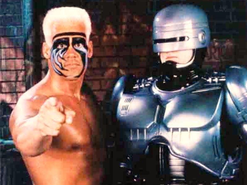 Επιστροφή… RoboCop