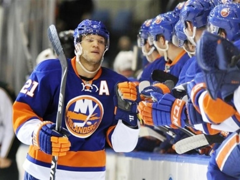 Πενταετής ανανέωση για Okposo