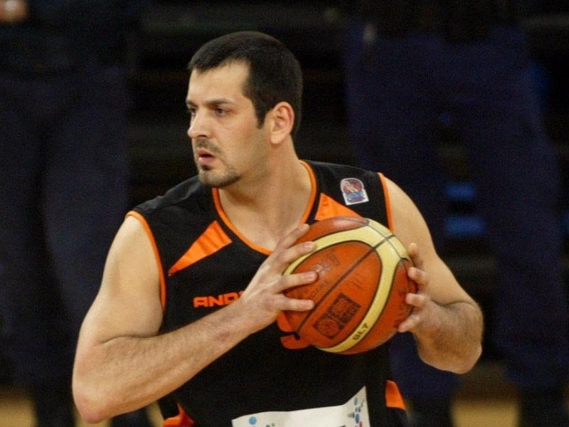 Νίκη ελπίδας ο Κόροιβος