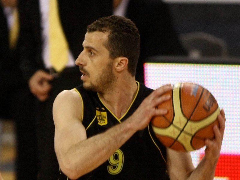 Άνετα ο Απόλλωνας