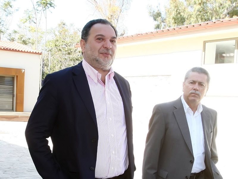 «Γιώργο, θα καεί το Ηράκλειο»