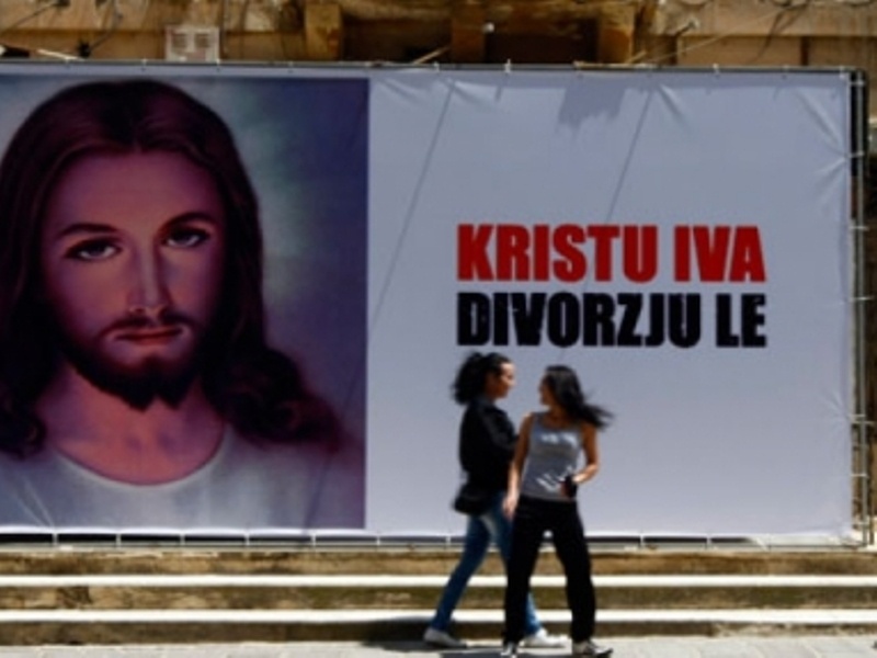 Είπαν «ναι» στα διαζύγια