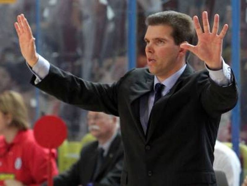 Ανανέωσε ο Μάχοριτς