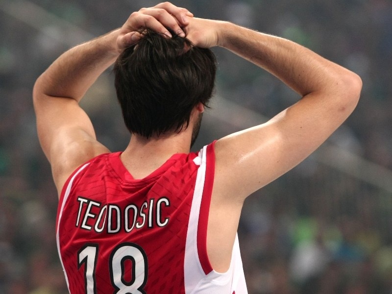 Στο περίμενε για Τεόντοσιτς