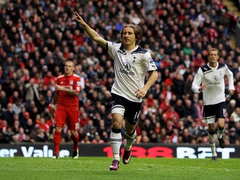 Συζητήσεις για Μόντριτς!