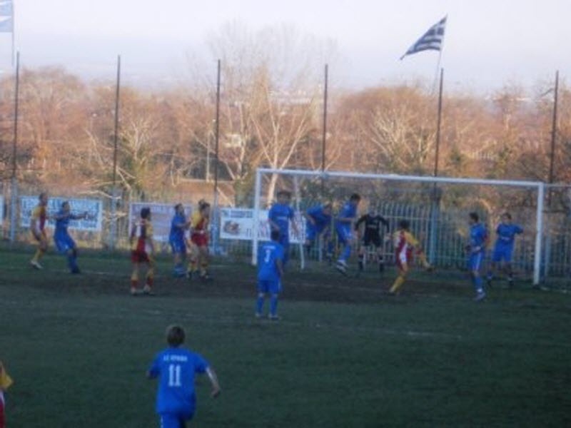 Συνεχίζει στα Λευκάδια