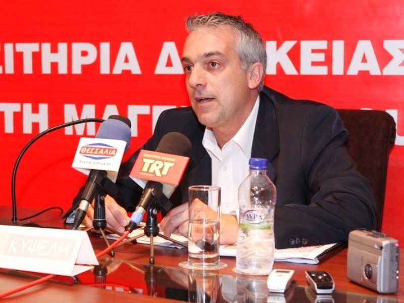 Μπαράζ συναντήσεων Μόσχογλου