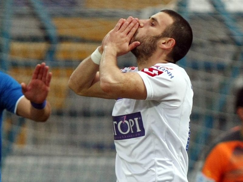 Ακολουθεί ο Σιαλμάς