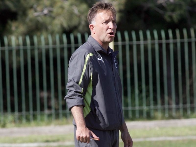 Συνεχίζει με Τυριακίδη