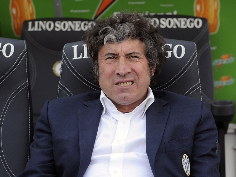 Τα ηνία ο Μαλεζάνι στη Τζένοα