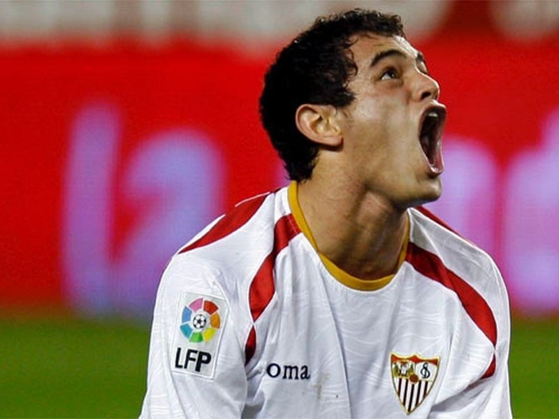 «Κιτρινίζει» ο Ακόστα