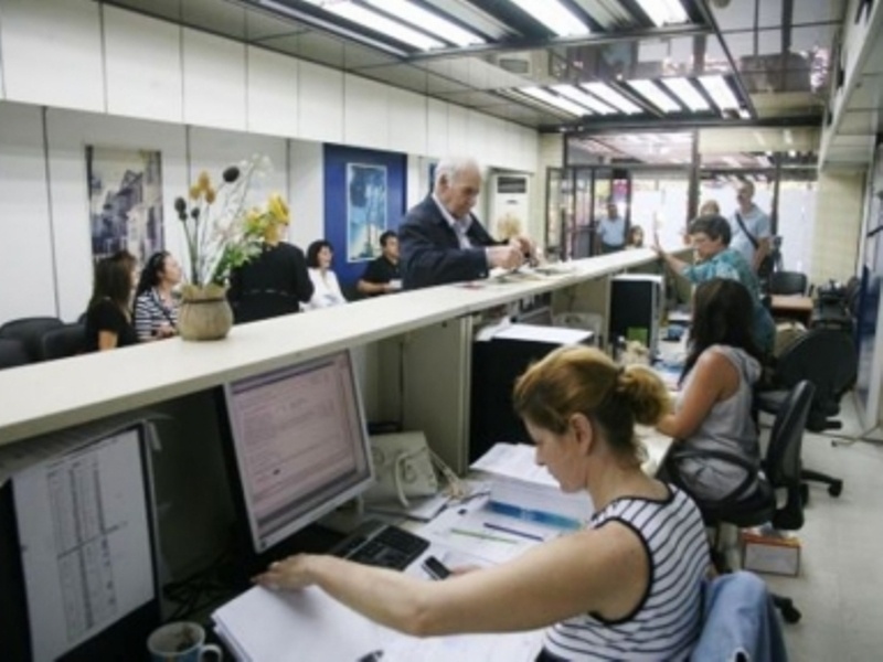 Μείωση 40% σε μισθούς