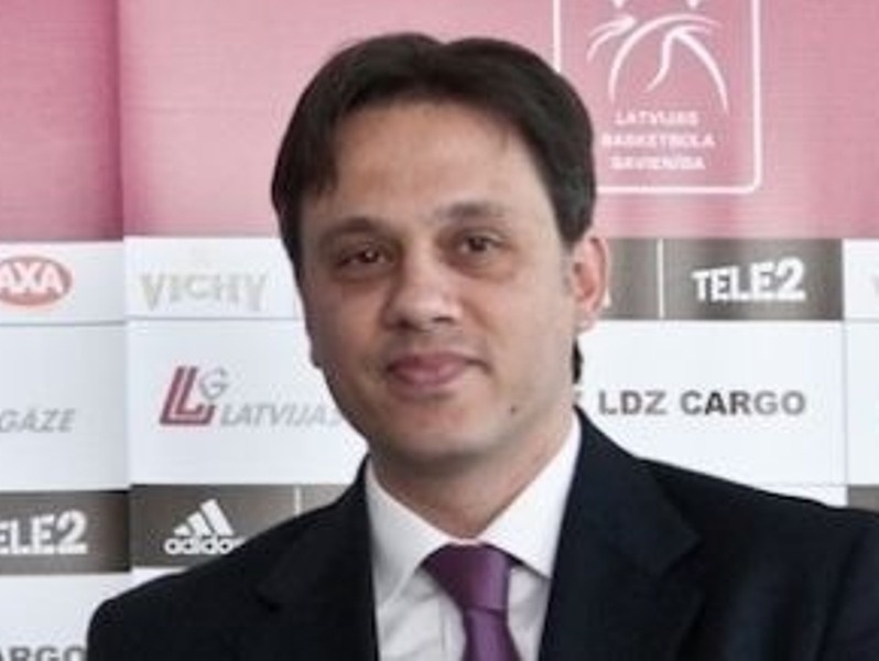 Ήττα για Τζώρτζη