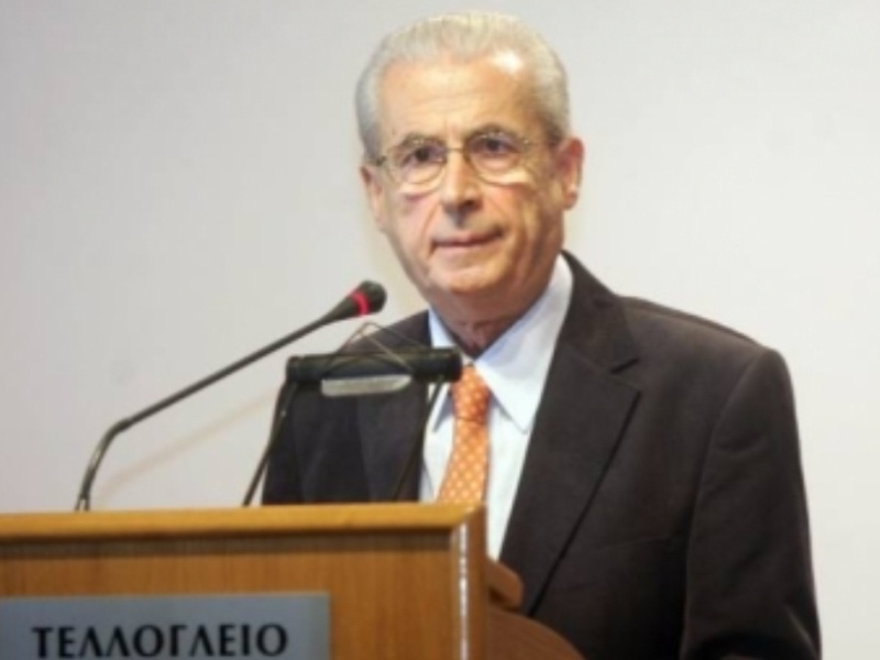 «Έφυγε» ο Μανωλεδάκης