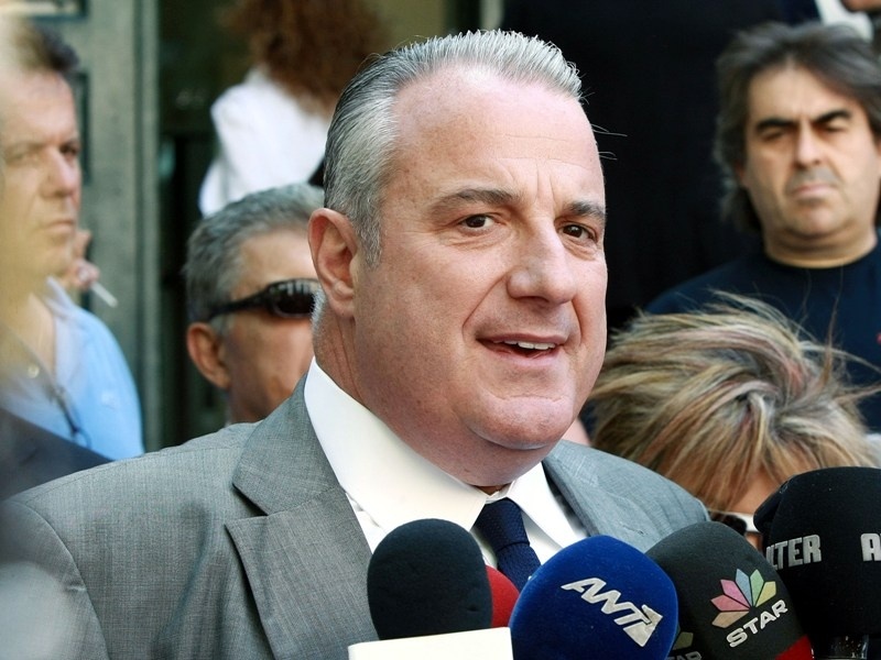 «Προωθούνται τα θεάματα»