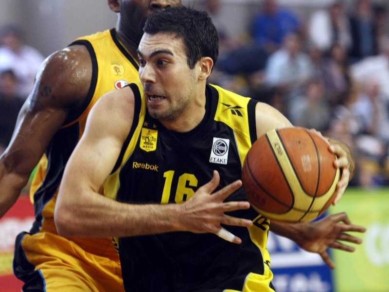 «Βάσανα» ο Σλούκας και το χρέος