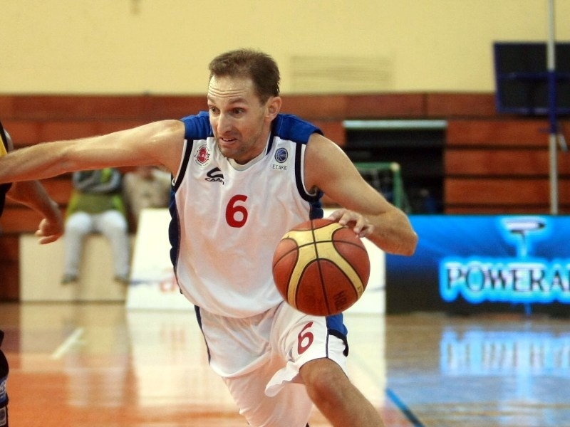 Δύσκολα και για Φαλέκα