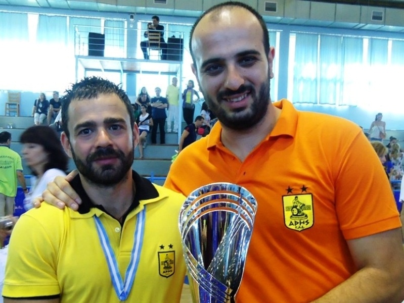 «Παράσημό μας η εξέλιξή τους»