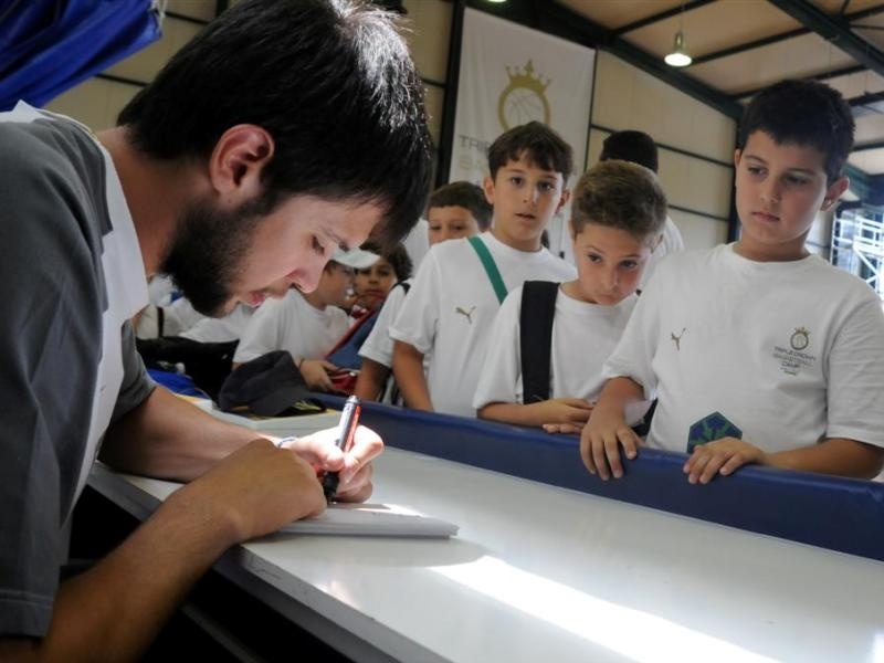 «Όποιος δουλεύει, δεν χάνεται…»