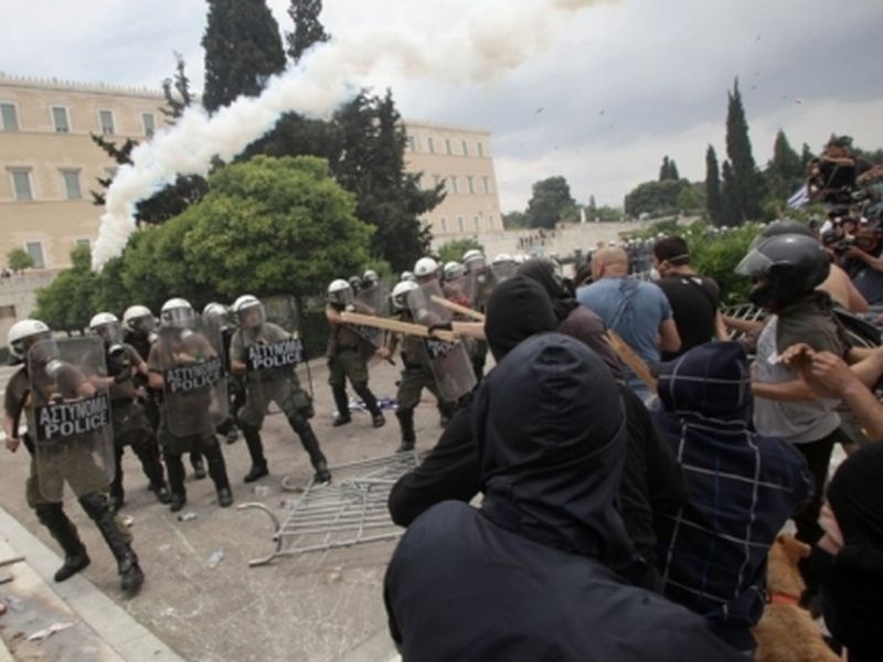 Τα ξένα ΜΜΕ για την Ελλάδα