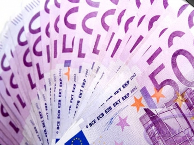 Αρχίζει το πλιάτσικο!