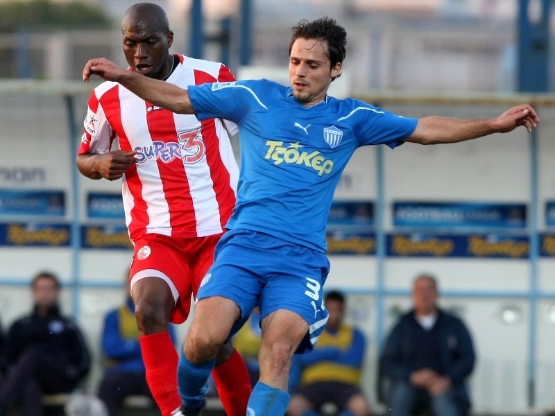 Και στο βάθος… Ψιάνος