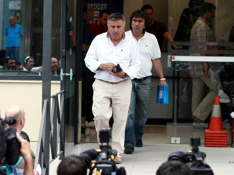 Στασιμότητα ελέω… Φάκου