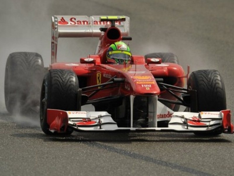 Πρώτος ο Μάσα… κολυμπώντας