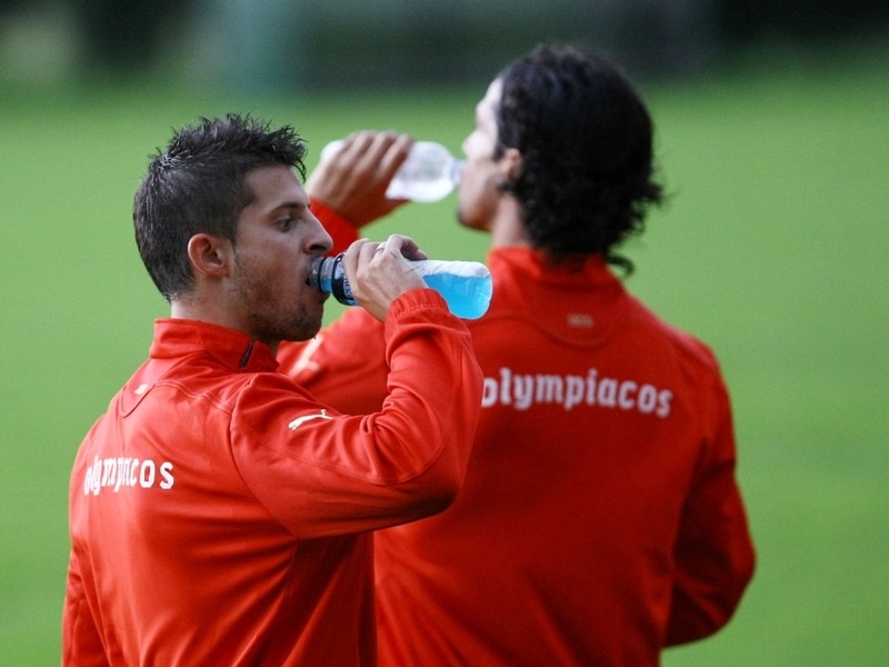 Άνοιξε… λογαριασμό ο Μιραλάς