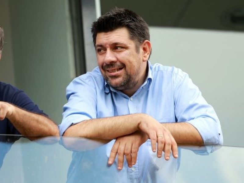 «Πανικός με τα εισιτήρια»