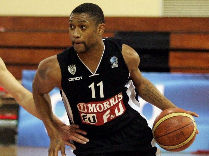 Τσεκάρει και τον Γκρέι